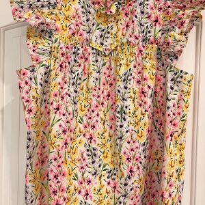 Crown & Ivy Multicolor Floral Blouse